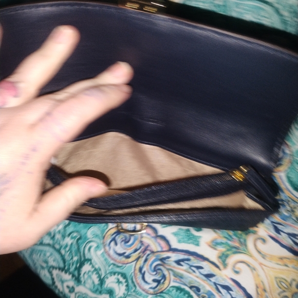 Micheal kors wallet - Picture 4 of 8